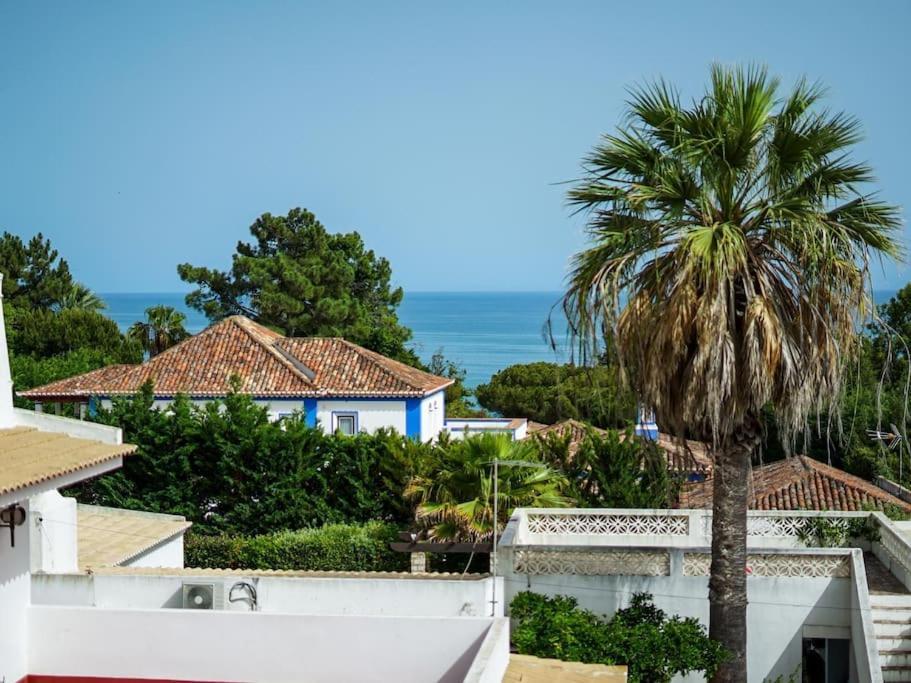 Вилла Rainbow House - Sea View & Pool & Garage & Garden & Албуфейра Экстерьер фото